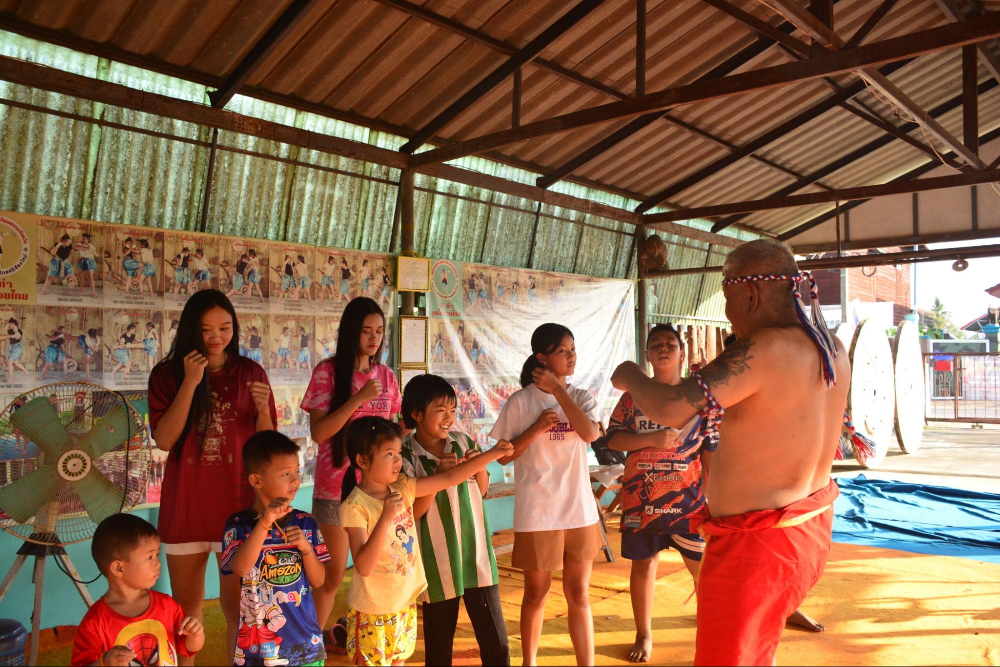 ขรรค์ชัย พุทธวรรณ์ นักมวยไทยชื่อดังในเวทีลุมพินีและราชดำเนิน